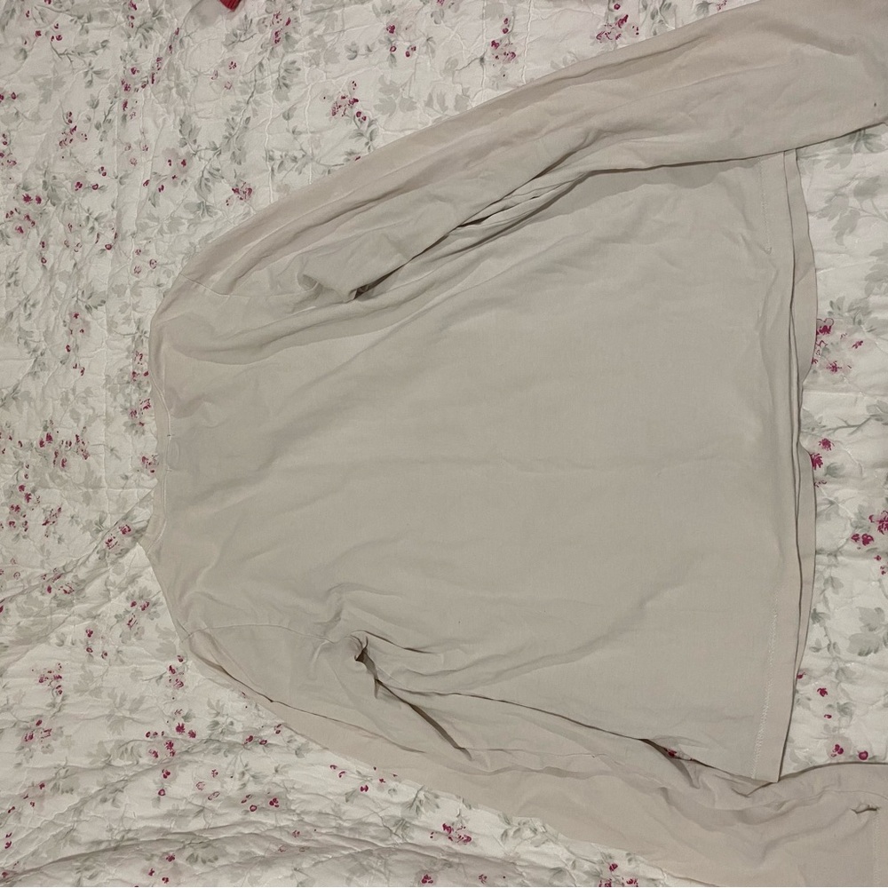 GAP Cream Maternity Top